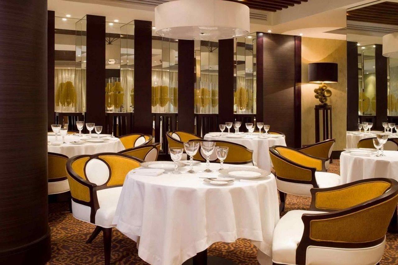 Sofitel Malabo President Palace Ресторан фото